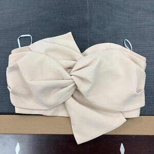 Liang Xuan cream top